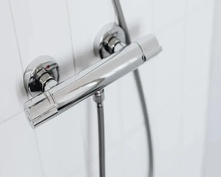 Your Local Guide to a Simple Sliding Bar Shower System Upgrade